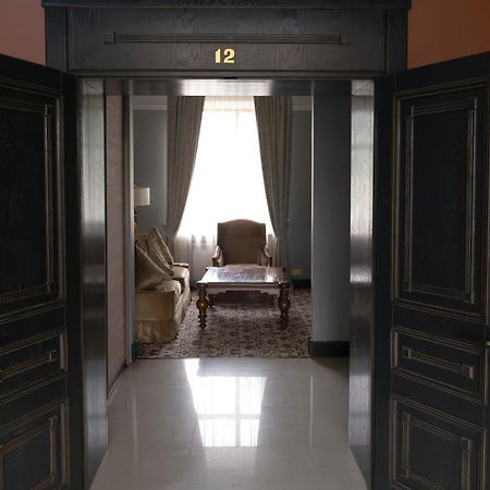 Plaza Hotel コクシェタウ エクステリア 写真