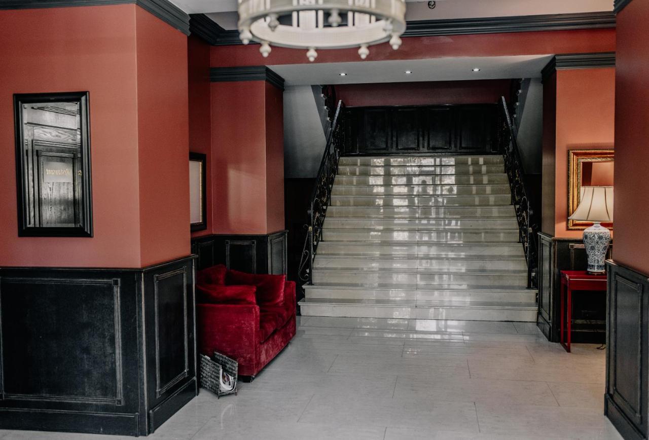 Plaza Hotel コクシェタウ エクステリア 写真
